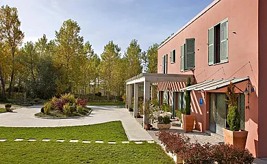 Hotel Santa Coloma del Camino en Olmillos de Sasamón (Burgos) - Foto 1