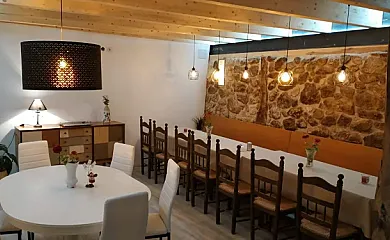 Casa Rural Los Girasoles en Moradillo De Roa (Burgos) - Foto 2