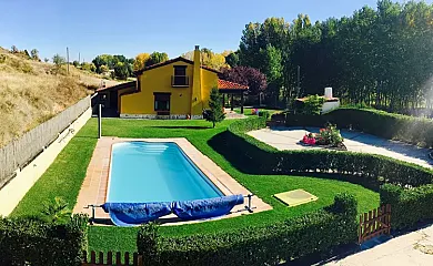 Casa Rural Quintanilla en Tubilla Del Lago (Burgos) - Foto 2