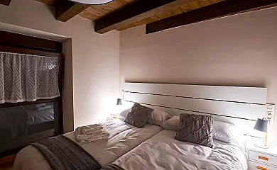 Casa Rural Las Bodegas en Nava de Roa (Burgos) - Foto 3