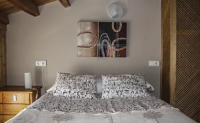 Casa Rural Villa Natura y Casa Irrico en Las Cuevas de Soria (Soria) - Foto 16