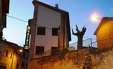 Casa Castro (Hostal-Rte.-Tur. Rural) en Alberuela de Laliena (Huesca) - Foto 2