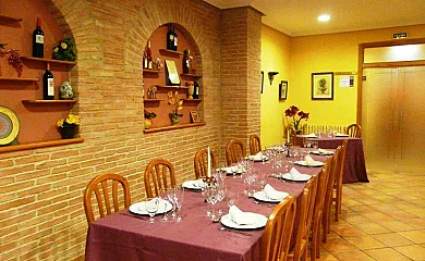 Casa Castro (Hostal-Rte.-Tur. Rural) en Alberuela de Laliena (Huesca) - Foto 5