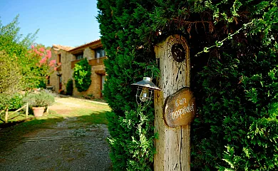 Can L' Hospitalet en Besalu (Girona) - Foto 2
