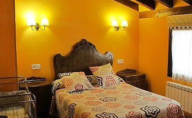 Sierra de Inodejo en Las Cuevas de Soria (Soria) - Foto 8