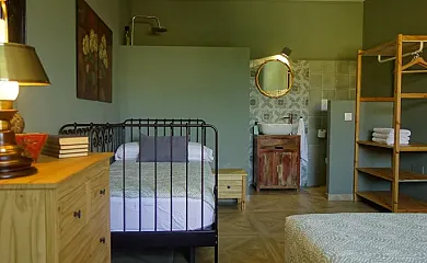 La Clavellina de Gredos en Casavieja (Ávila) - Foto 18