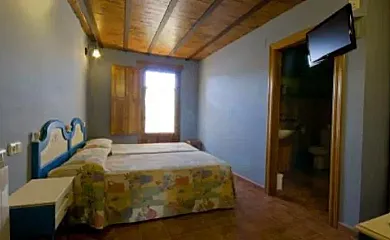 Casa Rural La Antigua Bodega y Lagos de San Isidro en Alcanadre (La Rioja) - Foto 7