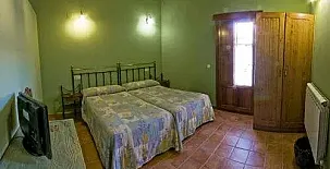 Casa Rural La Antigua Bodega y Lagos de San Isidro 0011