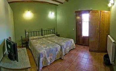 Casa Rural La Antigua Bodega y Lagos de San Isidro en Alcanadre (La Rioja) - Foto 11