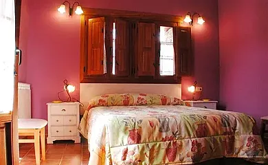 Casa Rural La Antigua Bodega y Lagos de San Isidro en Alcanadre (La Rioja) - Foto 12