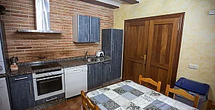 Casa Rural La Antigua Bodega y Lagos de San Isidro 0019