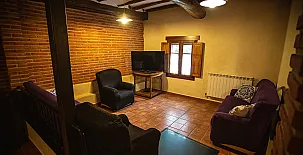 Casa Rural La Antigua Bodega y Lagos de San Isidro 005