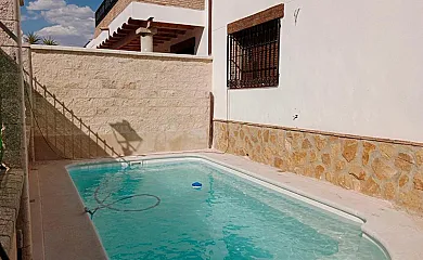 Villa Pablo en Santa Elena (Jaén) - Foto 1