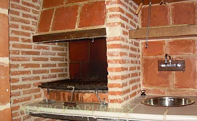 Casa del Conde en Santa Cruz De La Sierra (Cáceres) - Foto 12