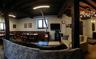 Behitegi en Etxabarri. Ibiña (Álava) - Foto 3