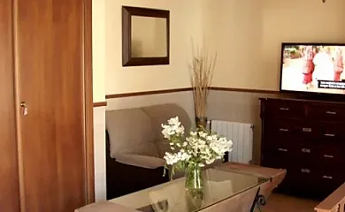 Casa Rural Doña Blanca en Santa Cruz De La Sierra (Cáceres) - Foto 7