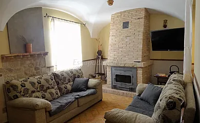 Casa Rural Doña Blanca en Santa Cruz De La Sierra (Cáceres) - Foto 13