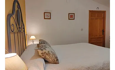 El Abejorro en Alcala Del Júcar (Albacete) - Foto 3