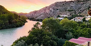 Hostal Avenjucar 005