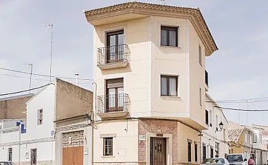 Casa Rural Esquina Tostón en Tarazona De La Mancha (Albacete) - Foto 1