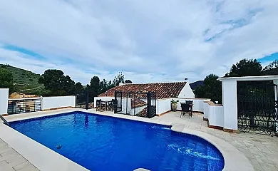 Cortijo Fuente La Parra en Elche de la Sierra (Albacete) - Foto 1