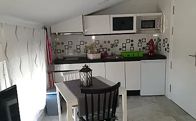 Hostal Cabañas en Carboneras de Guadazaón (Cuenca) - Foto 16