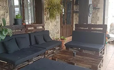 Hostal Cabañas en Carboneras de Guadazaón (Cuenca) - Foto 24