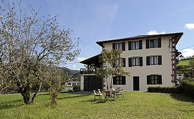 Juanpericenea en Etxalar (Navarra) - Foto 2