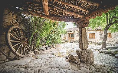 La Hija de Lalo y el Hijo de Chelo en La Aldehuela (Ávila) - Foto 3