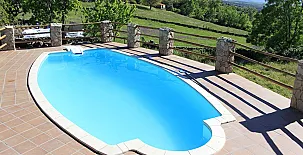 La Hija de Lalo y el Hijo de Chelo 002