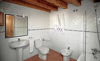 Los Soportales en Peguerinos (Ávila) - Foto 4