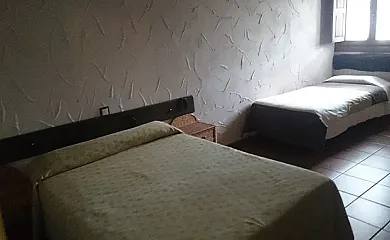 La Peguera de Gredos en Burgohondo (Ávila) - Foto 5