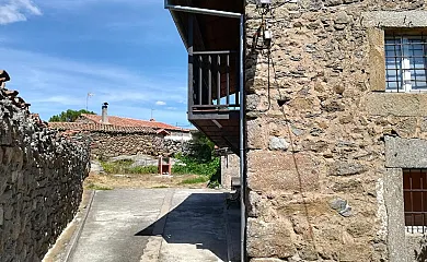 Valdecorneja en Hoyorredondo (Ávila) - Foto 1