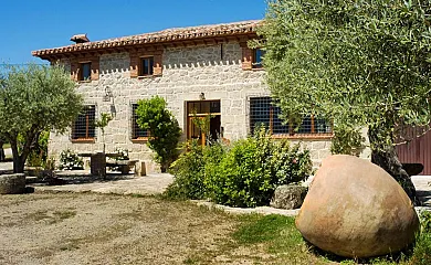 Casa Riata en Mombeltran (Ávila) - Foto 2