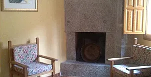 Casa rural La Plaza 003