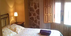 Casa rural La Plaza 005