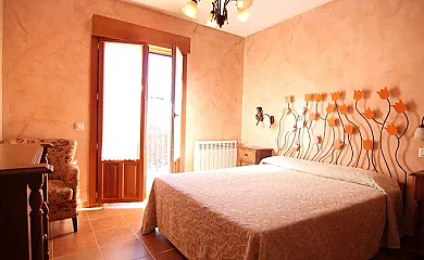 Casa de la Yaya en Hoyos Del Espino (Ávila) - Foto 4