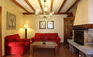 Casa de la Yaya en Hoyos Del Espino (Ávila) - Foto 2