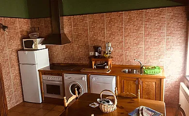 El Artesano I Y Ii en Navarredonda de Gredos (Ávila) - Foto 4