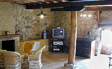 La Tablilla y La Terraza en Navalperal de Tormes (Ávila) - Foto 2