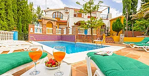 Casa Jardín del Olivar 002