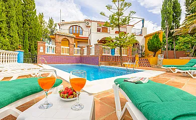 Casa Jardín del Olivar en Alcaucin (Málaga) - Foto 2