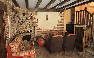 Casa Rural las Fabulas en Pedro Bernardo (Ávila) - Foto 2