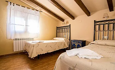 El Leñador I y II en Hoyos Del Espino (Ávila) - Foto 4