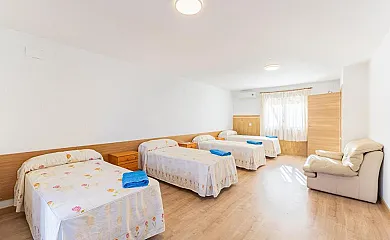 Las Dos Gargantas de Gredos en Burgohondo (Ávila) - Foto 5