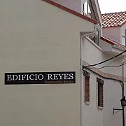Edificio Reyes 001