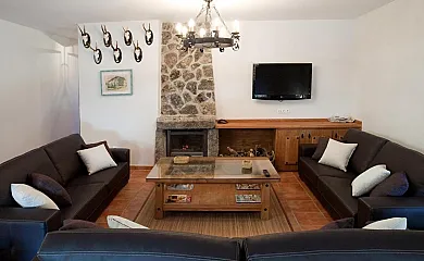 Valdebruna en Navaluenga (Ávila) - Foto 3