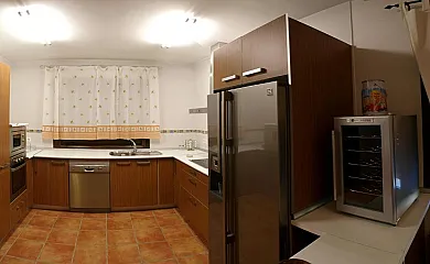 Valdebruna en Navaluenga (Ávila) - Foto 4