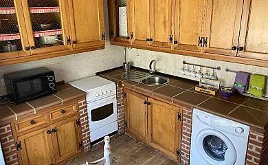 Casa Rural Aventura en Navaluenga (Ávila) - Foto 5