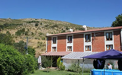Las Tejeruelas en Navacepedilla de Corneja (Ávila) - Foto 2